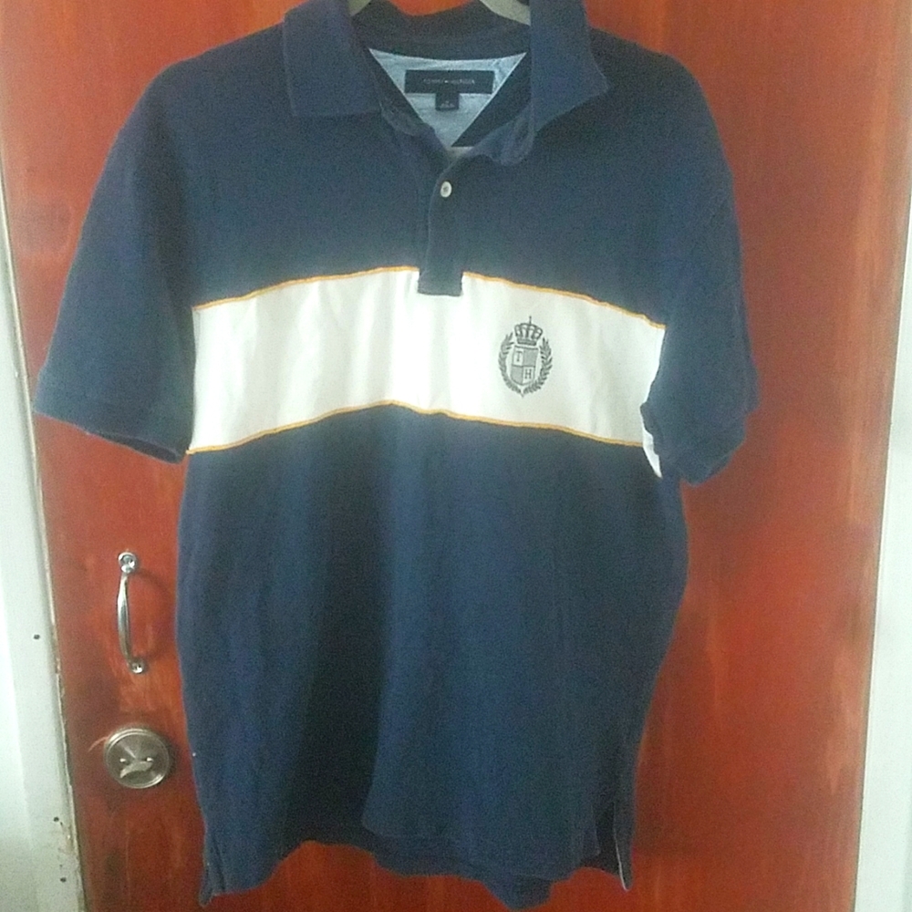 Tommy Hilfiger M Men's 2-button collared polo-style shirt